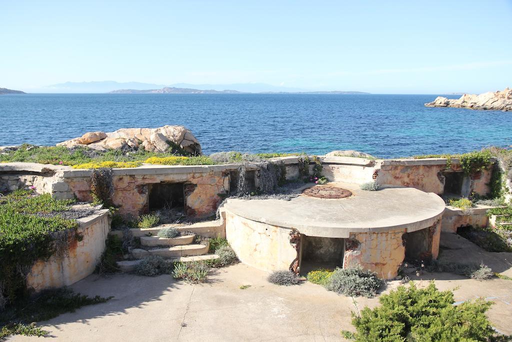 Hotel La Conchiglia La Maddalena  Buitenkant foto