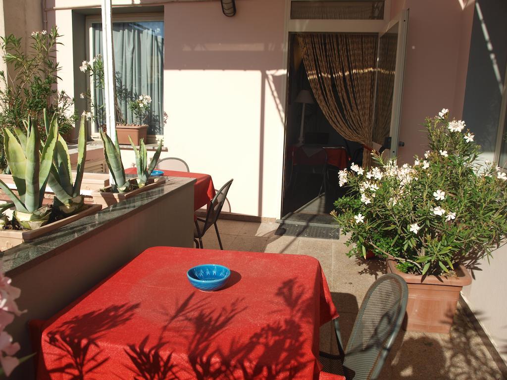 Hotel La Conchiglia La Maddalena  Buitenkant foto