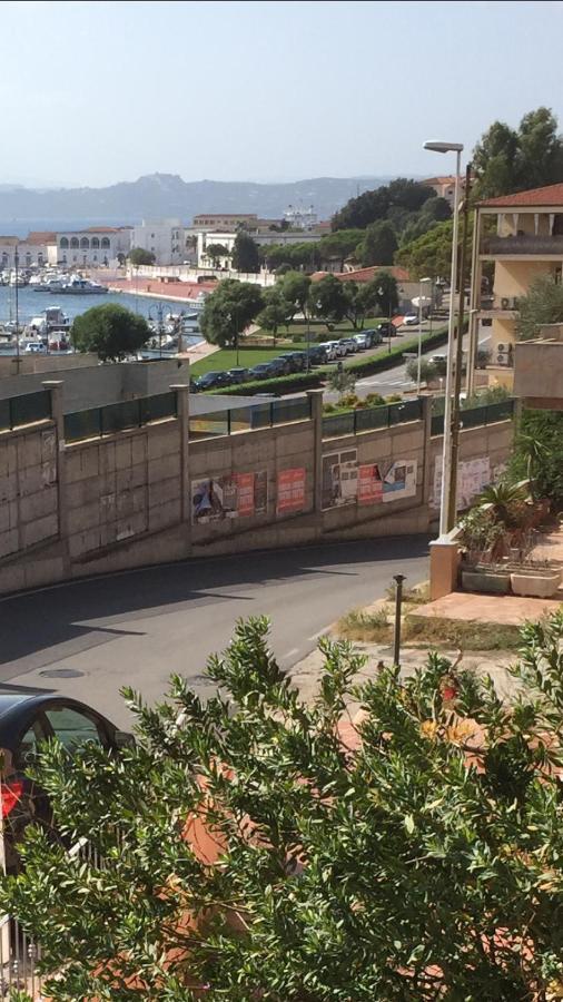Hotel La Conchiglia La Maddalena  Buitenkant foto
